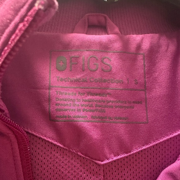 Figs Fuchsia Sydney Scrub Jacket - Picture 3 of 5